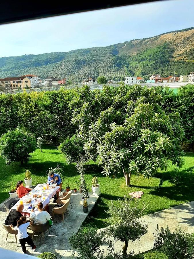 Hotel Vila Arbri Berat Exterior foto